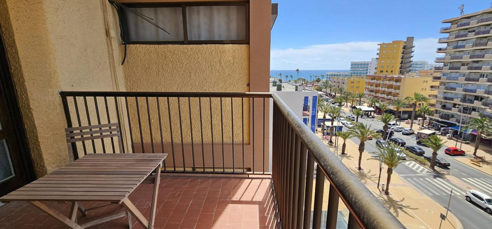 Апартаменти Pequeno Apartamento Con Vistas Al Mar Рокетас-де-Мар Екстер'єр фото